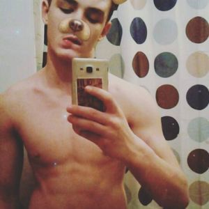 Meet your Posher, Alex